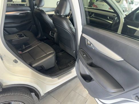 Used 2020 INFINITI QX50 Essential w/ Edition 30 Package image 22