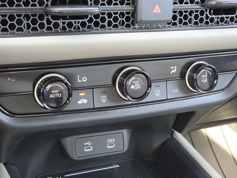 New 2026 Honda HR-V LX image 19