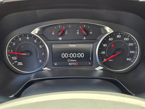 Used 2025 Chevrolet Blazer LT AWD/4WD image 21