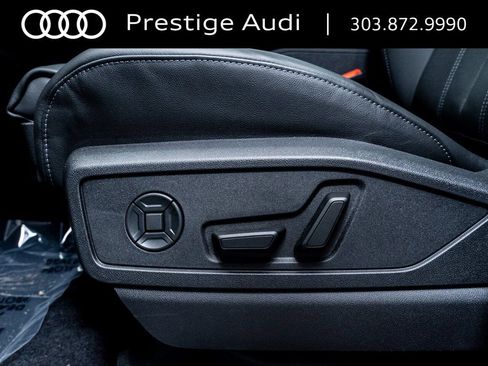 Used 2025 Audi Q5 Premium w/ Premium Plus AWD/4WD image 22