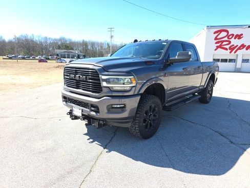 Used 2022 RAM 2500 Laramie w/ Night Edition image 6