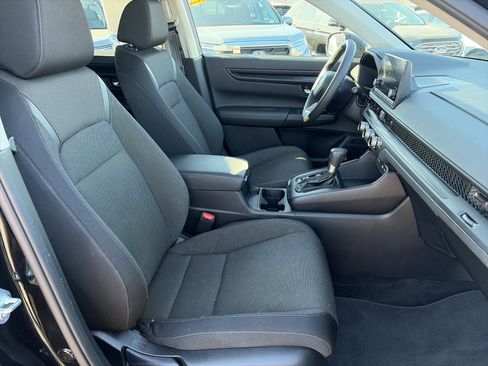 Certified 2024 Honda CR-V EX image 13