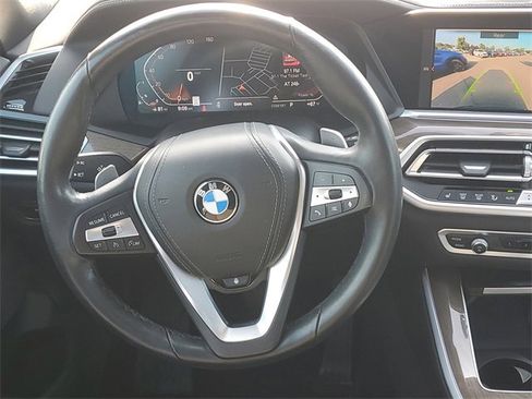 Used 2022 BMW X5 xDrive40i w/ Premium Package image 13