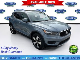 Used 2020 Volvo XC40 T5 Momentum w/ Protection Package Premier video 1