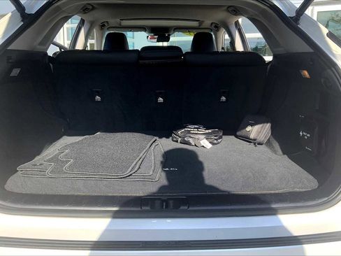 Used 2017 Lexus RX 450h AWD image 34