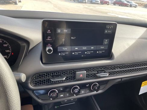 New 2026 Honda HR-V LX image 18