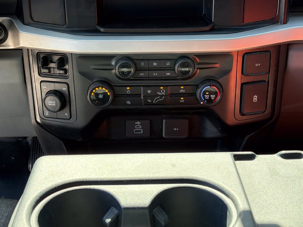 Used 2024 Ford F250 XL w/ FX4 Off-Road Package AWD/4WD image 20