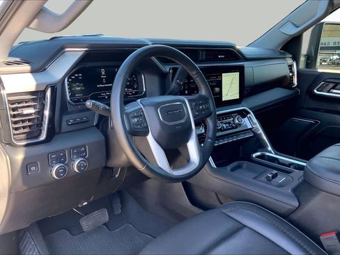 Used 2025 GMC Sierra 2500 Denali w/ Denali Reserve Package AWD/4WD image 16