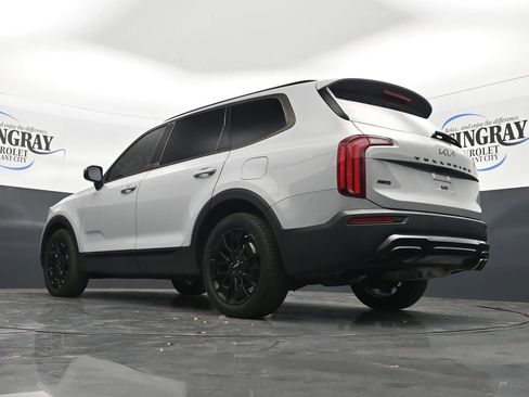 Used 2022 Kia Telluride SX w/ SX Prestige Package AWD/4WD image 30