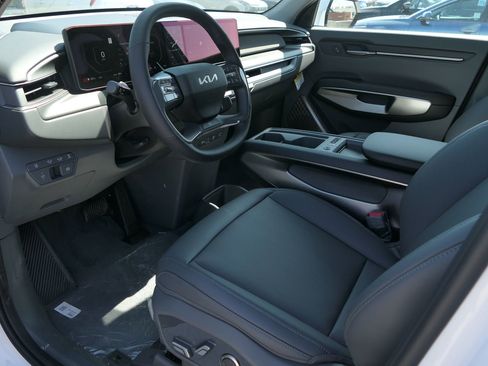 New 2026 Kia EV9 Light image 11