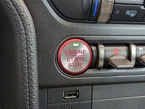 Certified 2022 Ford Mustang Shelby GT500 w/ Carbon Fiber Track Pack image 28