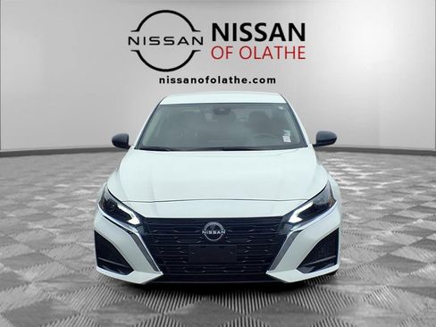 Certified 2025 Nissan Altima 2.5 SV FWD image 32