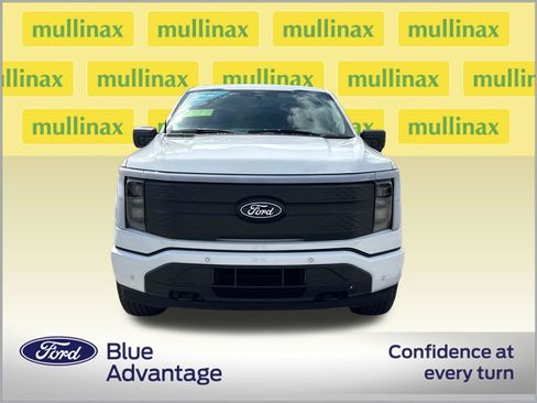Used 2024 Ford F150 Lightning Flash image 11