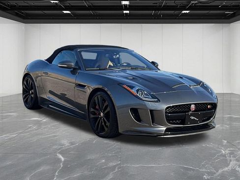 Used 2017 Jaguar F-TYPE S image 13