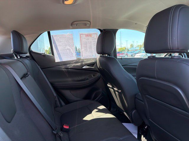 Used 2023 Buick Encore GX Select w/ Sport Touring Package FWD image 32