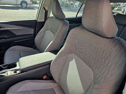 Used 2025 Toyota Camry LE w/ Convenience Package FWD image 27