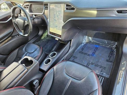 Used 2013 Tesla Model S Performance image 19