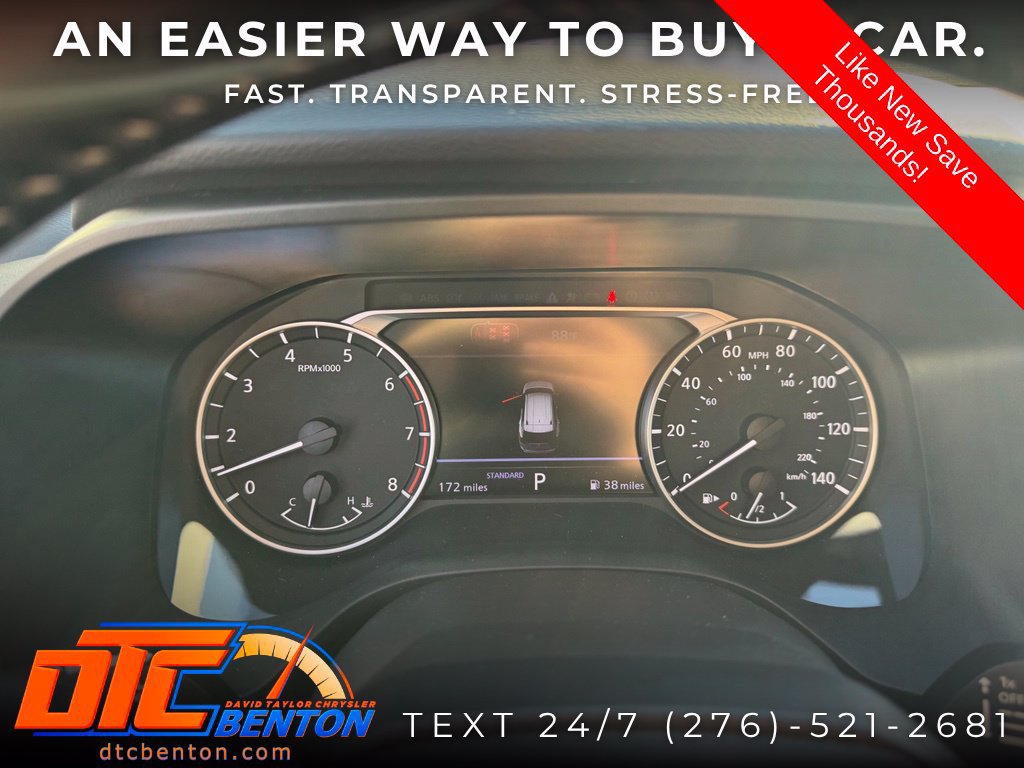 Used 2026 Nissan Rogue SV FWD image 17