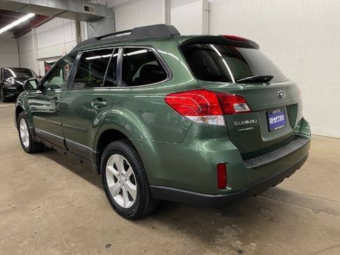 Used 2013 Subaru Outback 2.5i Premium w/ All-Weather Pkg AWD/4WD image 3
