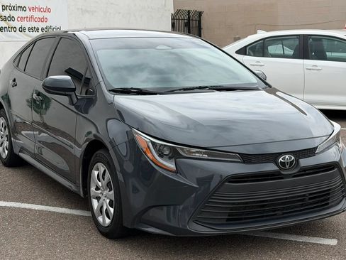 Used 2023 Toyota Corolla LE w/ Carpet Mat Package (TMS) FWD image 3