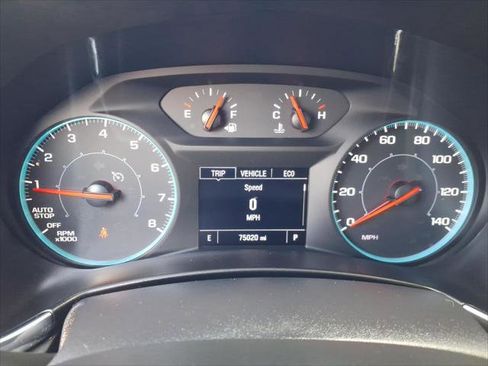 Used 2022 Chevrolet Equinox LS w/ LPO, Floor Liner Package AWD/4WD image 21