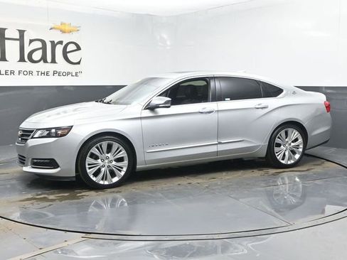Used 2015 Chevrolet Impala LTZ image 30