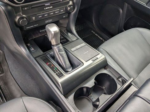 Certified 2023 Lexus GX 460 Premium w/ Accessory Package AWD/4WD image 16