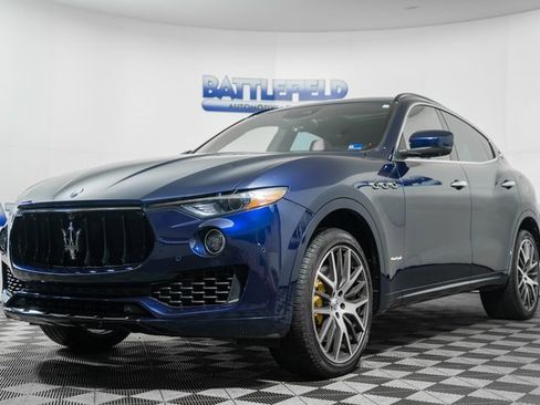Used 2018 Maserati Levante S GranSport image 3