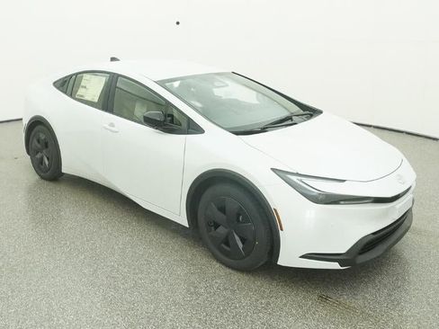 New 2026 Toyota Prius LE image 35