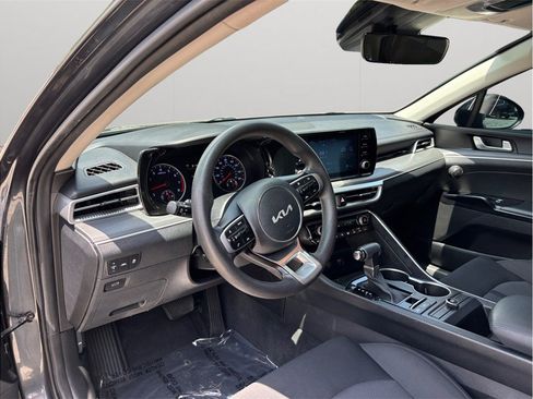 Used 2022 Kia K5 LXS FWD image 6