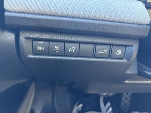 Used 2025 Toyota Camry SE w/ Multimedia Upgrade Package image 23