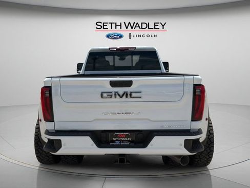Used 2026 GMC Sierra 3500 Denali Ultimate AWD/4WD image 6