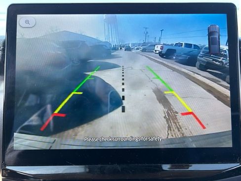 Used 2024 Ford Expedition XLT image 19