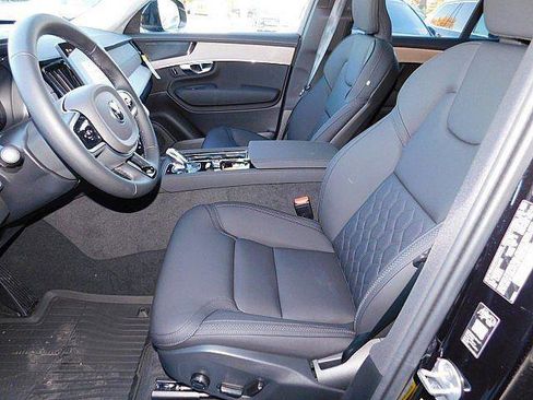 New 2026 Volvo XC90 B5 Plus w/ Protection Package AWD/4WD image 15