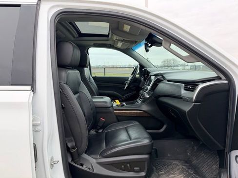 Used 2018 Chevrolet Tahoe LT image 12