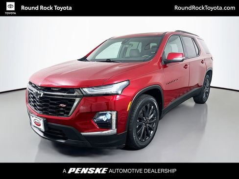 Used 2023 Chevrolet Traverse RS w/ LPO, Floor Liner Package AWD/4WD image 1