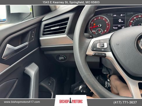 Used 2019 Volkswagen Jetta S image 21