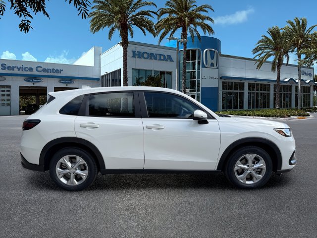 Certified 2025 Honda HR-V LX image 9