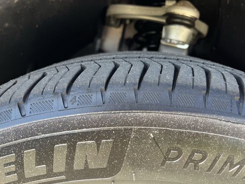 Certified 2025 Mercedes-Benz GLC 300 4MATIC image 12