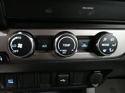 Certified 2023 Toyota Tacoma SR image 16