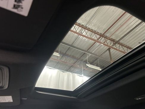 Used 2020 GMC Sierra 1500 AT4 image 26