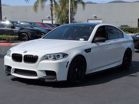 Used 2014 BMW M5 RWD image 5
