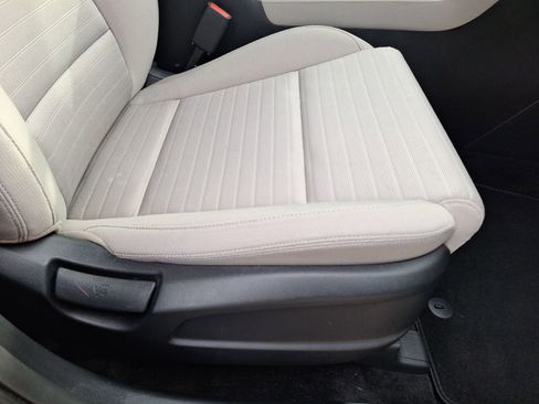 Used 2021 Kia Sportage LX w/ LX Fwd Popular Package image 33