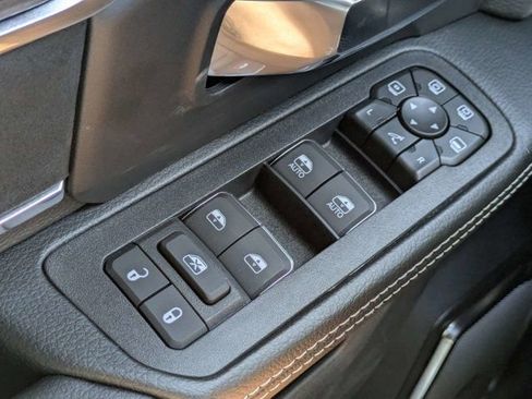 New 2026 RAM 3500 Laramie AWD/4WD image 23