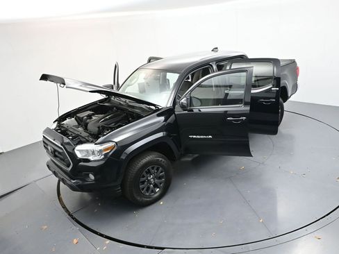Used 2020 Toyota Tacoma SR5 image 35