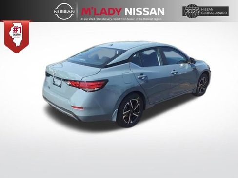 New 2025 Nissan Sentra SV image 7