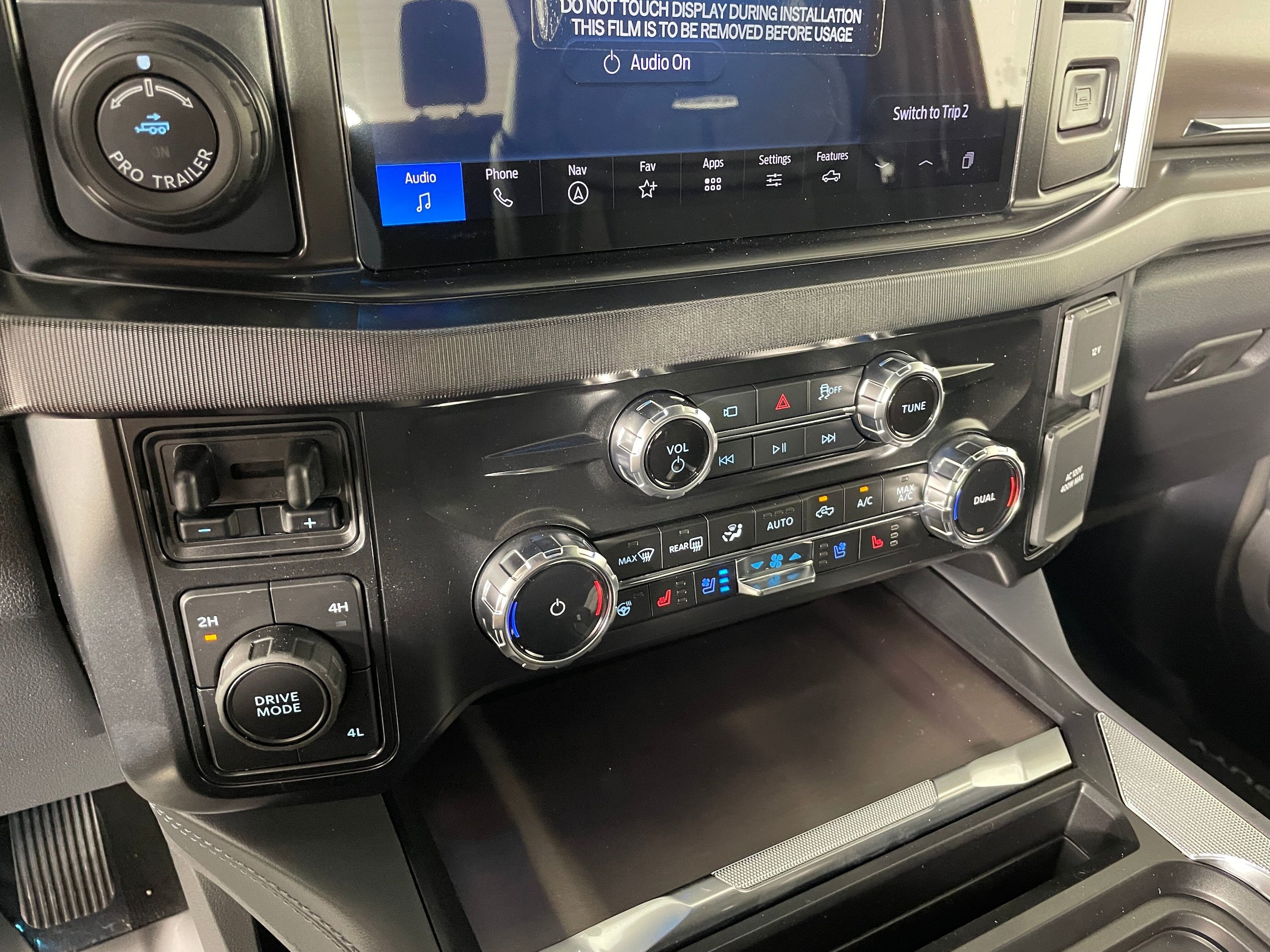 New 2026 Ford F350 Platinum AWD/4WD image 6