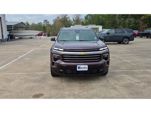 New 2026 Chevrolet Traverse High Country image 3