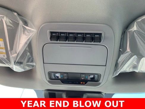 New 2024 Ford F350 XLT w/ FX4 Off-Road Package image 18