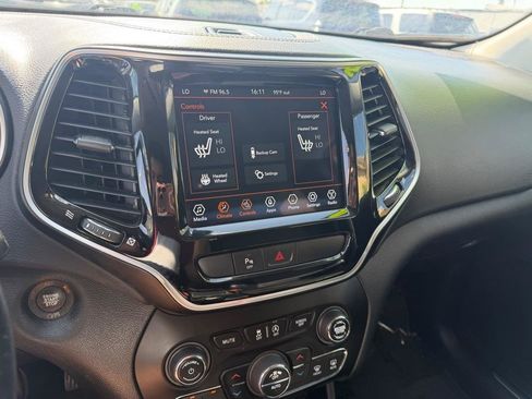 Used 2020 Jeep Cherokee Limited AWD/4WD image 33